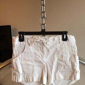Bcbg white linen shorts